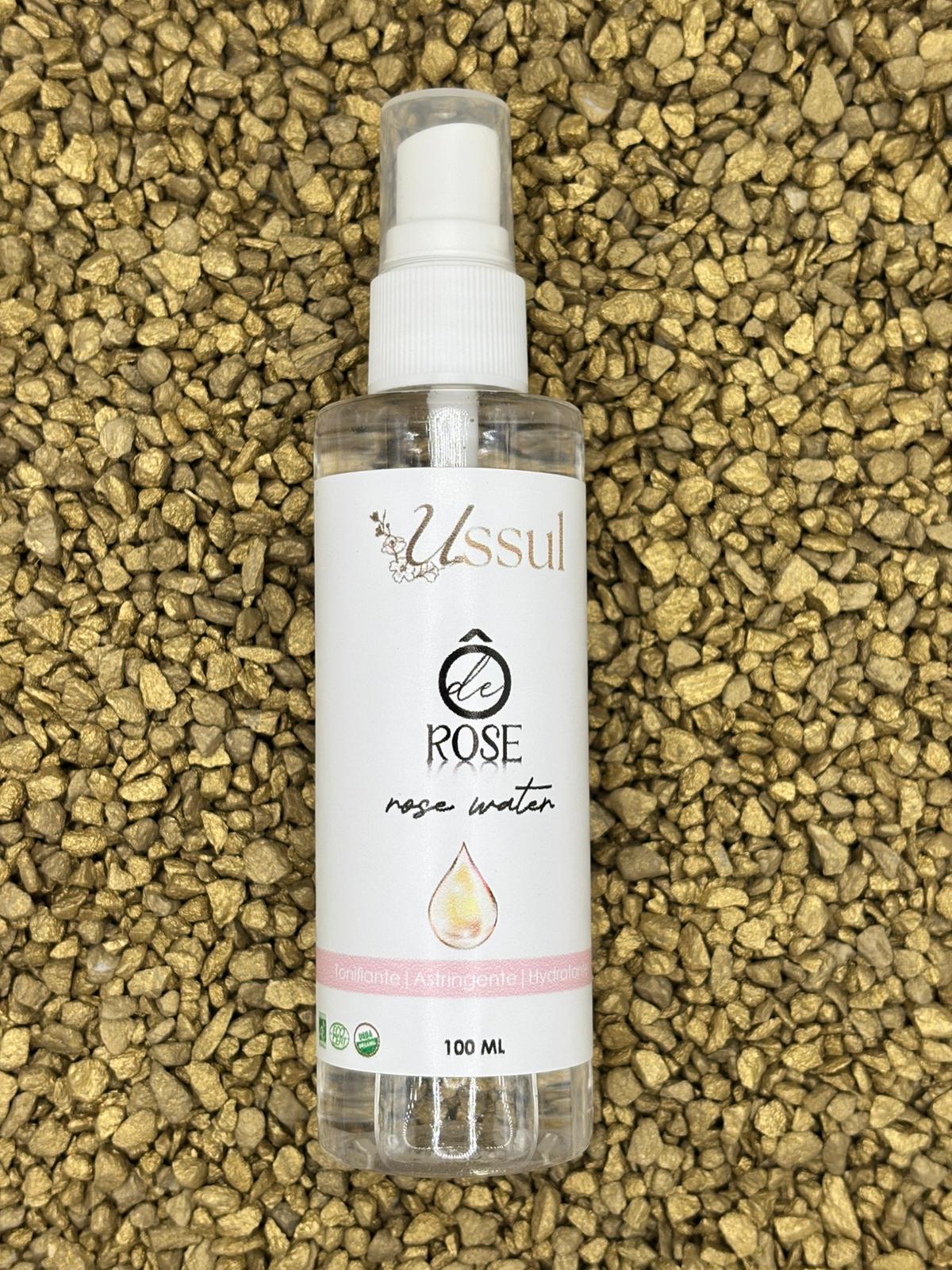 EAU DE ROSE APAISANTE CALME LES ROUGEURS SENSIBILITE CUTANE TONIFIE ET RAFRAICHIT DELICATEMENT LE TEINT
100% NATURELLE