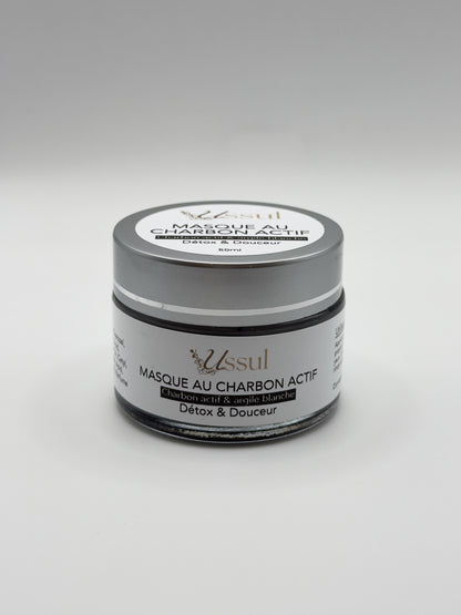 Masque detoxifiant au charbon actif et argile blanche