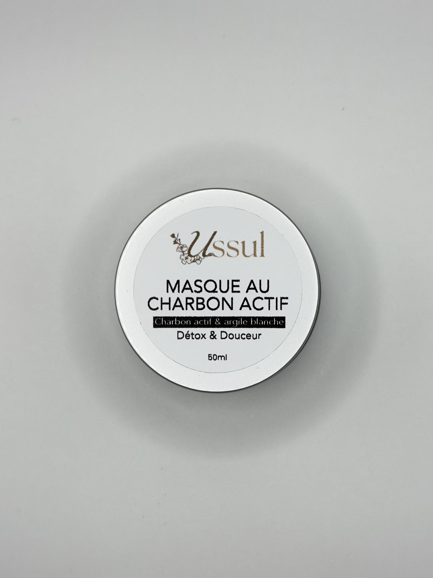 Masque detoxifiant au charbon actif et argile blanche